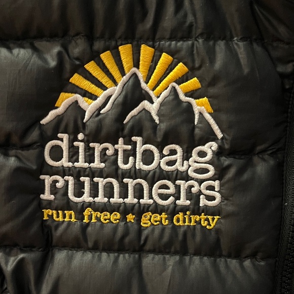 Patagonia Black Puffer Vest (M) - Picture 2 of 5